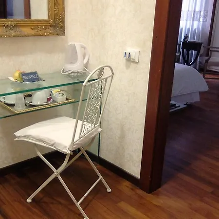 La Casa Di Enrico فندق مبيت وإفطار 4*