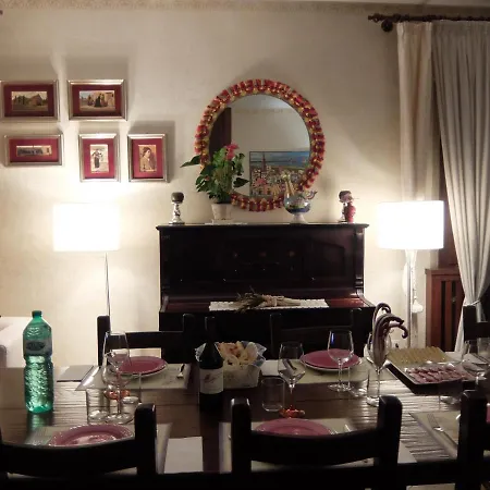 La Casa Di Enrico לינה וארוחת בוקר