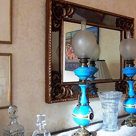 فندق مبيت وإفطار La Casa Di Enrico كاوْرلي